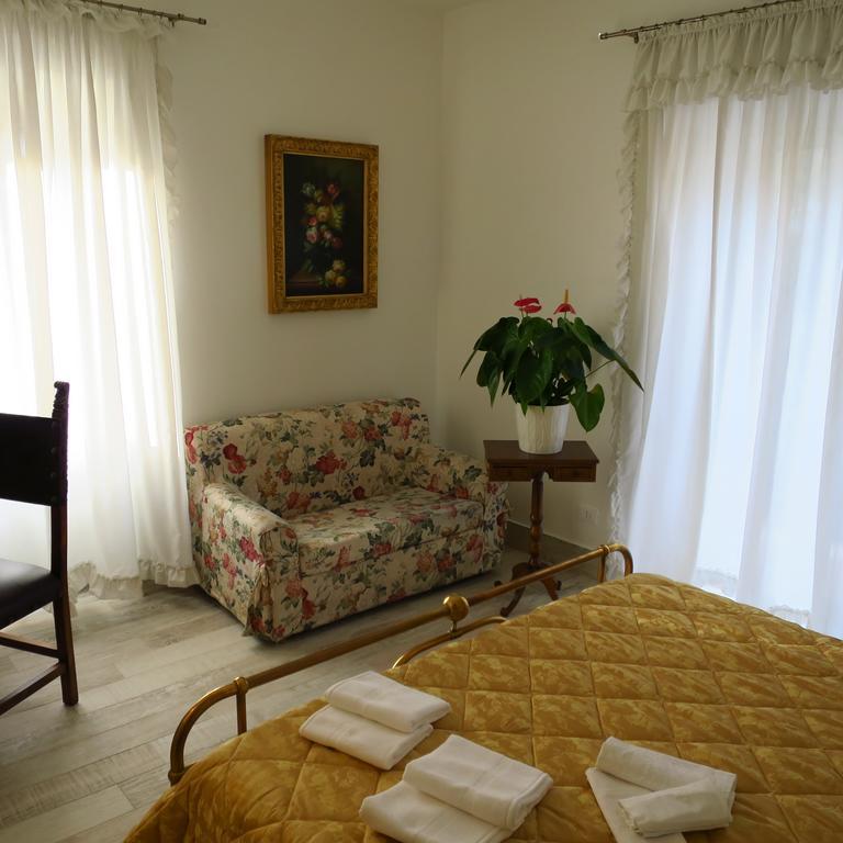 Casa Dolly Vatican Rome Room photo